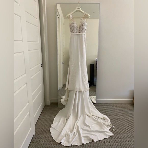 Atelier Pronovias Vicenta 2 (fits like 0) - Picture 3 of 9